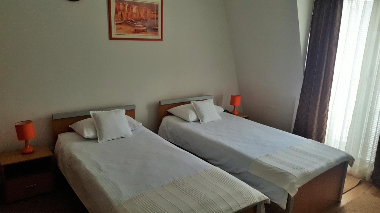 Hotel Topcider Belgrado Exterior foto